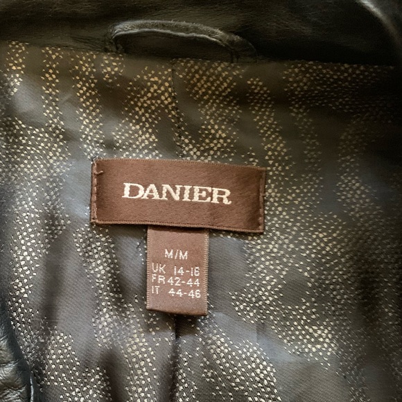 DANIER | Leather Jacket - Picture 4 of 6